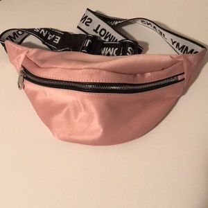 Tommy Hilfiger waist bag / fanny pack
